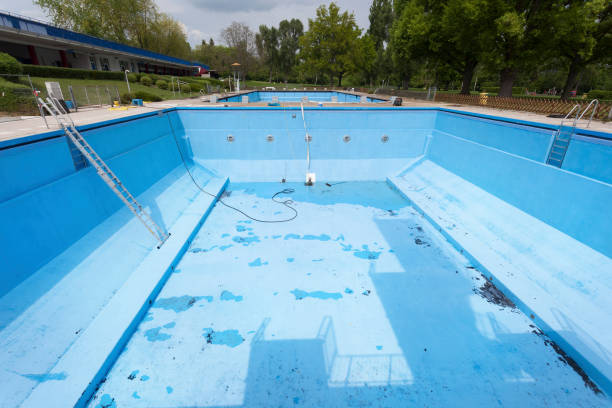 Best Local water damage restoration  in Dakota Dunes, SD